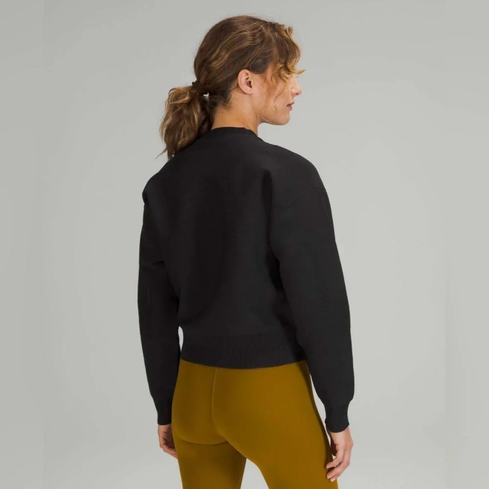 LULULEMON All Around Sweater - Picture 3 of 8